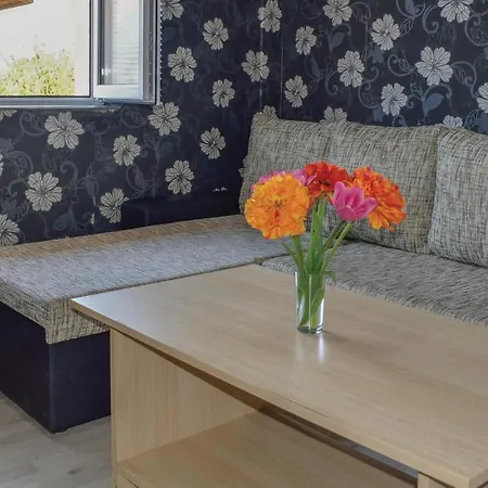 One-bedroom Holiday In Krapets
